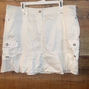 White House Black Market mini skirt